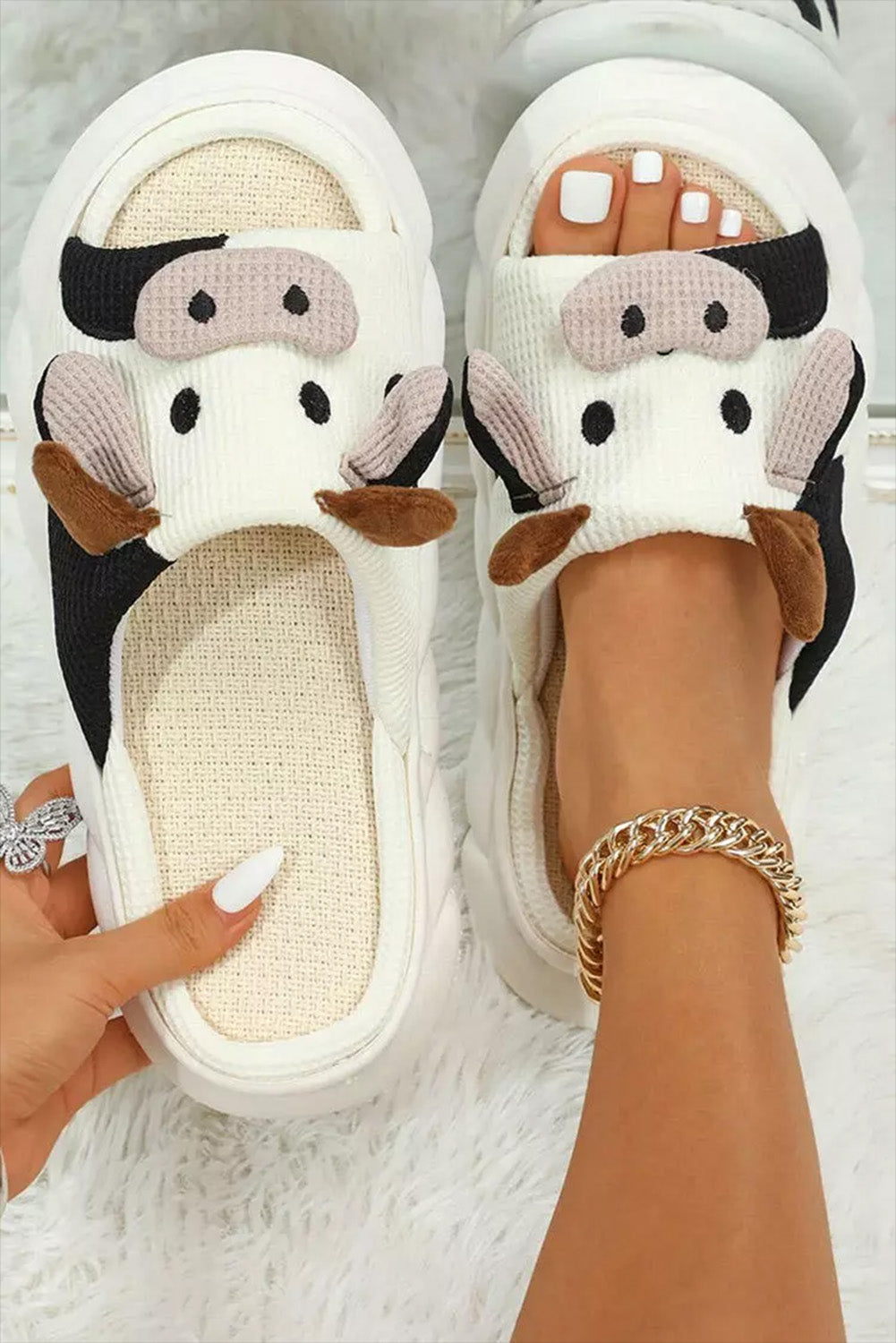 White Cute Cow Pattern Open Toe Slippers - Viraxa