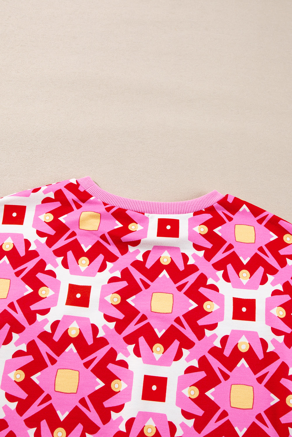 Sachet Pink Geometric Print Long Sleeve Top and Drawstring Shorts Set - Viraxa