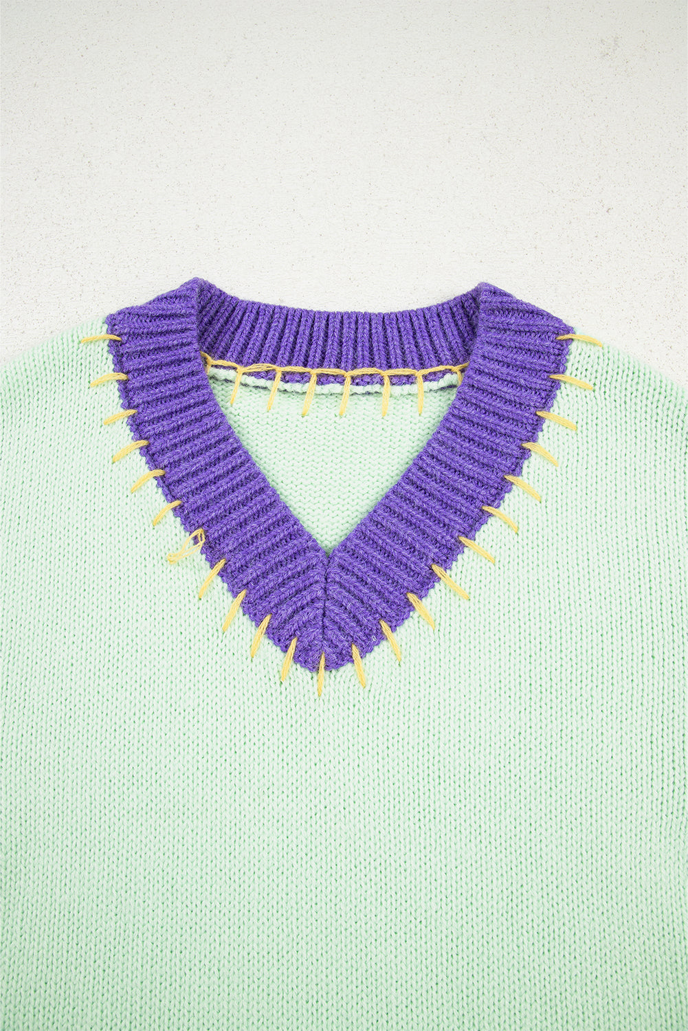 Green Stitched V Neck Color Block Knitted Drop Shoulder Sweater - Viraxa