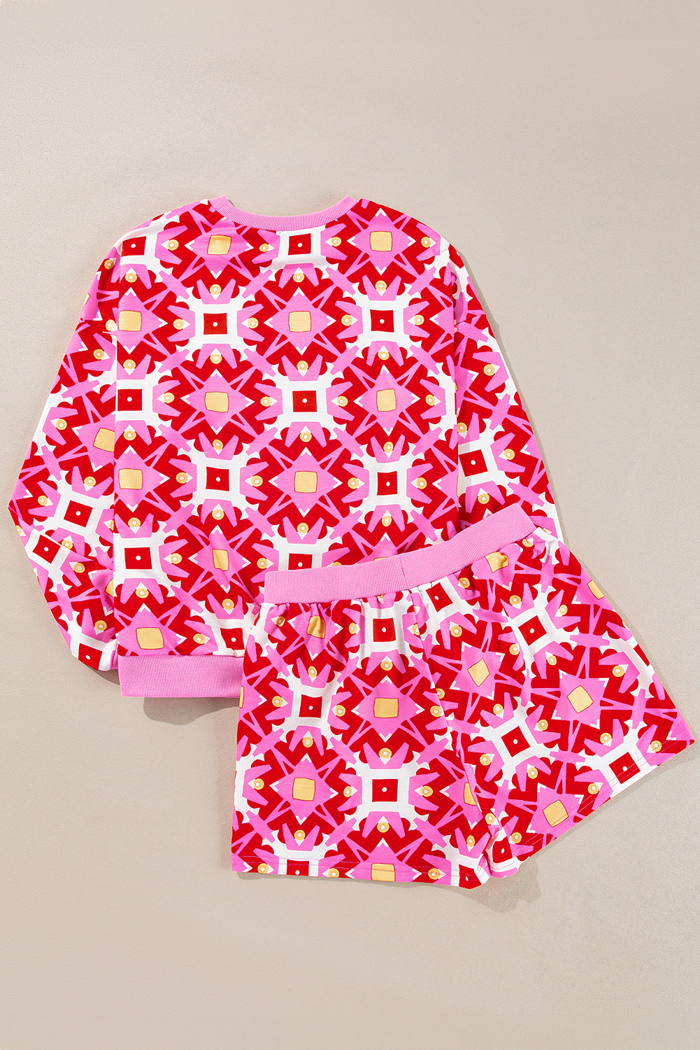 Sachet Pink Geometric Print Long Sleeve Top and Drawstring Shorts Set - Viraxa