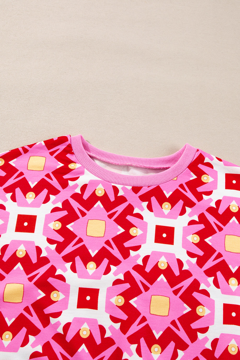 Sachet Pink Geometric Print Long Sleeve Top and Drawstring Shorts Set - Viraxa