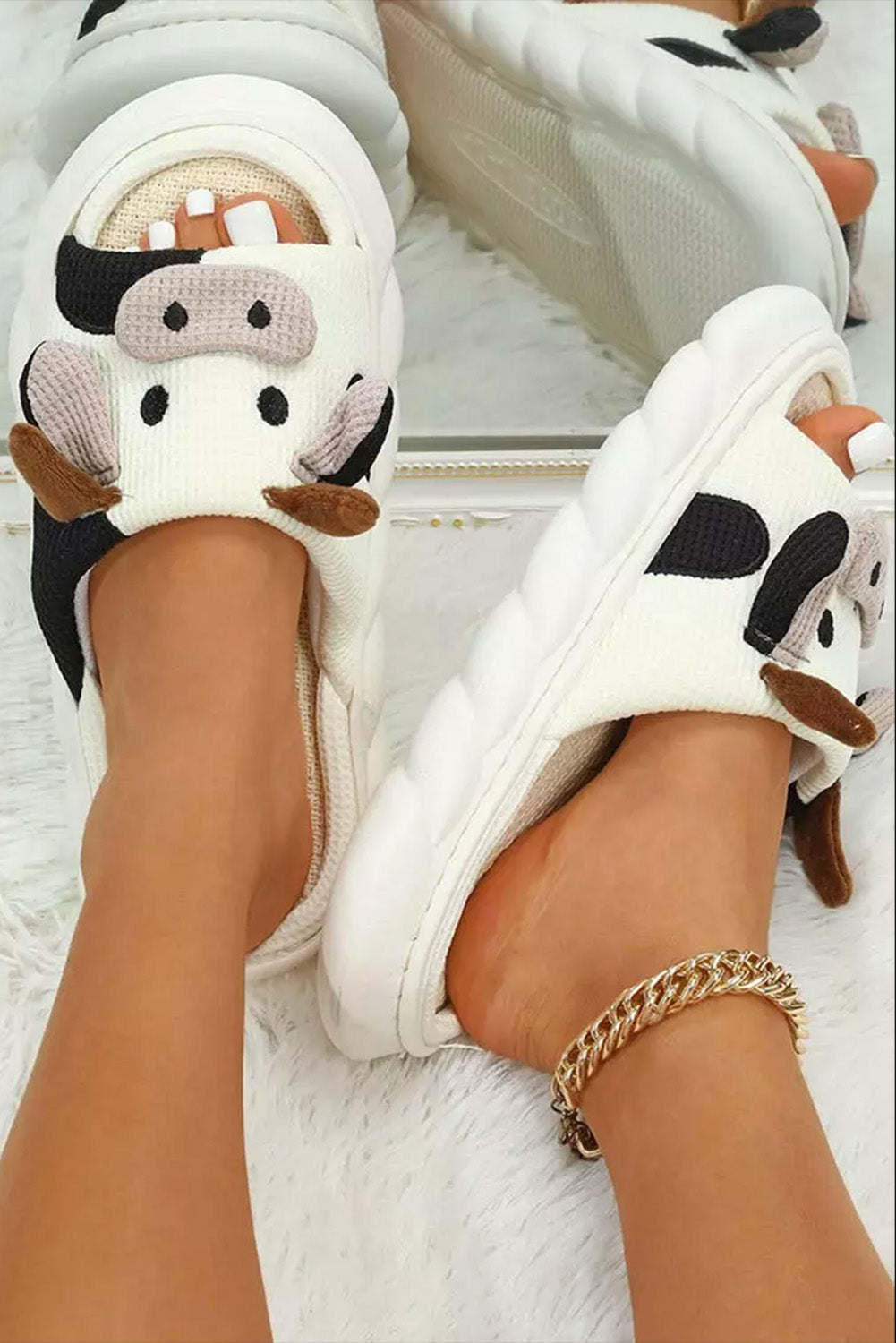 White Cute Cow Pattern Open Toe Slippers - Viraxa